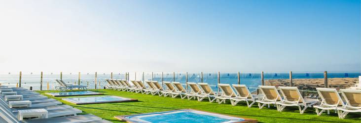 ROOFTOP TERRACE Hotel HL Suitehotel Playa del Ingles**** Gran Canaria